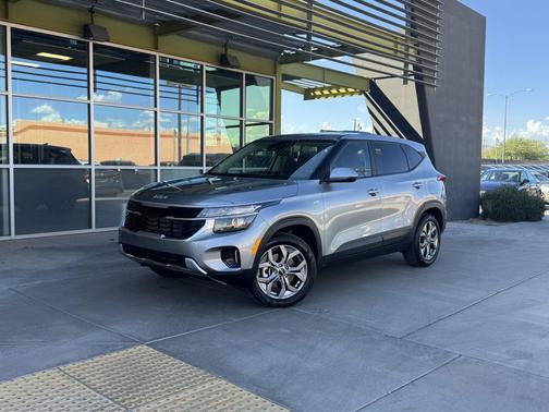 2024 Kia Seltos LX