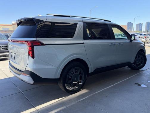 2025 Kia Carnival Hybrid EX