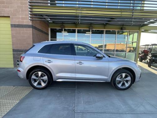 2023 Audi Q5 Prestige 40 TFSI quattro S tronic