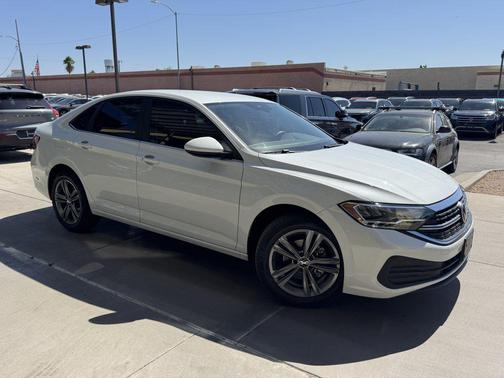 2023 Volkswagen Jetta 1.5T SE