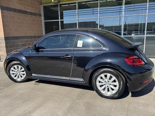 2018 Volkswagen Beetle 2.0T S