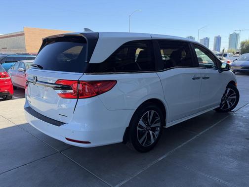 2024 Honda Odyssey Touring