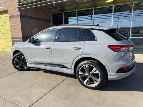 2023 Audi Q4 e-tron Premium Plus 50 quattro