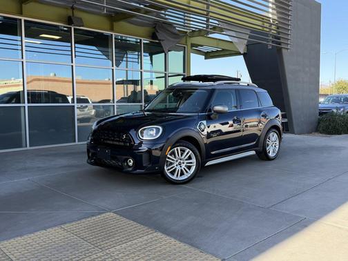 2023 MINI SE Countryman Cooper
