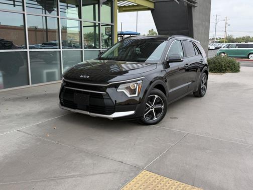 Black 2024 Kia Niro Plug-In Hybrid EX