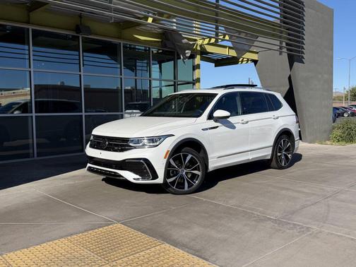 2022 Volkswagen Tiguan 2.0T SEL R-Line 4MOTION