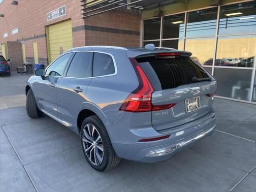 2022 Volvo XC60 Recharge Plug-In Hybrid T8 Inscription Expression