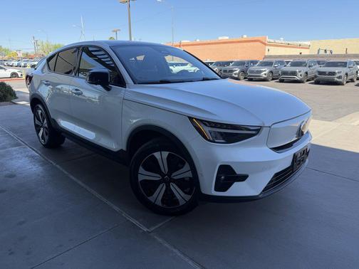 2023 Volvo C40 Recharge Pure Electric Twin Plus