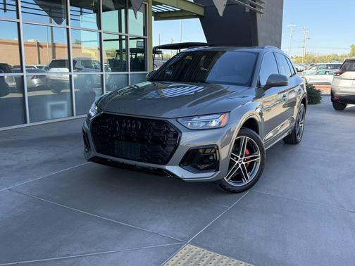 2025 Audi Q5 55 S line Premium Plus