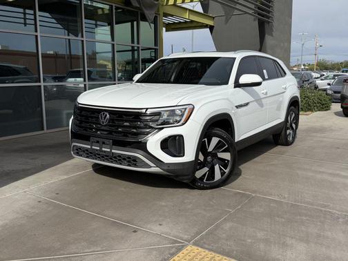 2024 Volkswagen Atlas Cross Sport 2.0T SE w/Technology