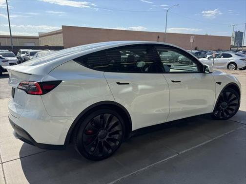 2022 Tesla Model Y Performance Dual Motor All-Wheel Drive