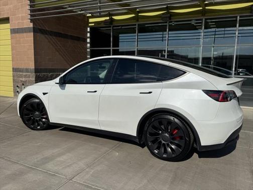 2022 Tesla Model Y Performance Dual Motor All-Wheel Drive