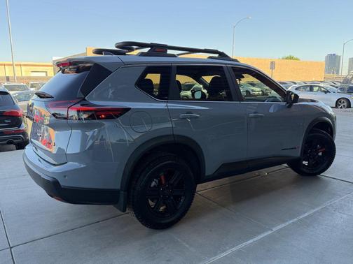 2025 Nissan Rogue Rock Creek