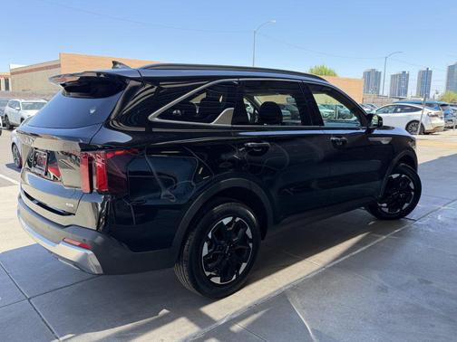 Ebony Black 2024 Kia Sorento S
