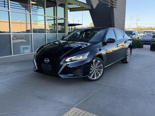 2024 Nissan Altima 2.5 SL