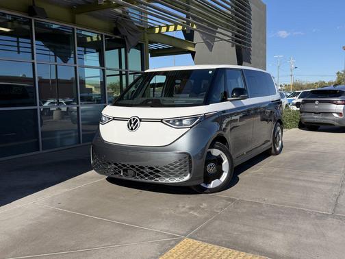 2025 Volkswagen ID. Buzz Pro S Plus