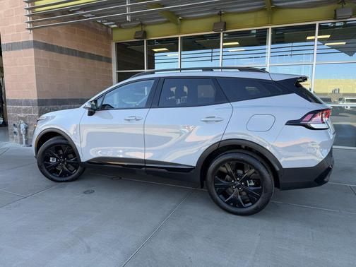 2025 Kia Sportage X-Line