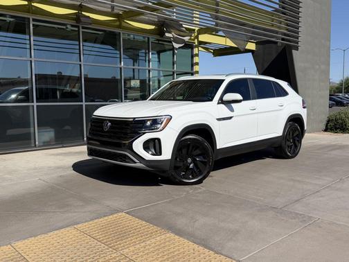 Pure White 2024 Volkswagen Atlas Cross Sport 2.0T SE w/Technology