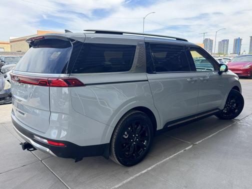 2024 Kia Carnival SX Prestige