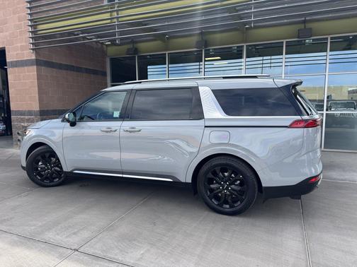 2024 Kia Carnival SX Prestige