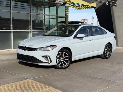 2025 Volkswagen Jetta 1.5T SE