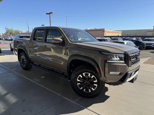 2024 Nissan Frontier PRO-4X