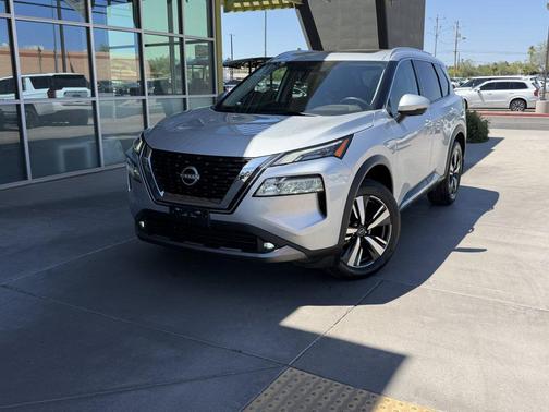 Brilliant Silver Metallic 2022 Nissan Rogue SL
