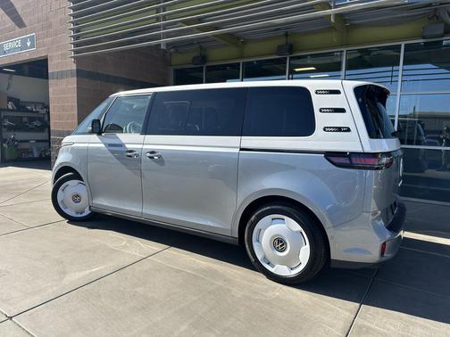 2025 Volkswagen ID. Buzz 1st Edition with 4MOTION