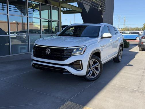 2024 Volkswagen Atlas Cross Sport 2.0T SEL