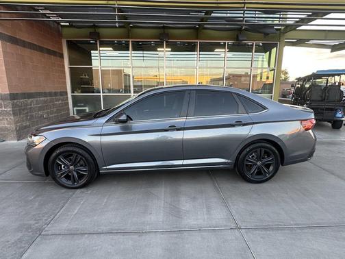 2024 Volkswagen Jetta 1.5T SE
