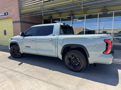2022 Toyota Tundra Hybrid Limited
