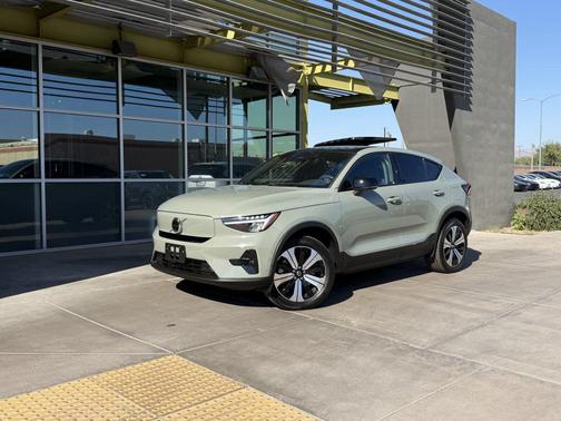 2023 Volvo C40 Recharge Pure Electric Twin Plus