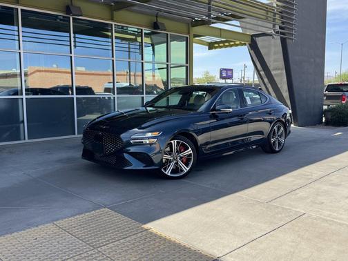 2024 Genesis G70 3.3T RWD Sport Advanced