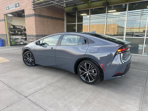 2024 Toyota Prius XLE