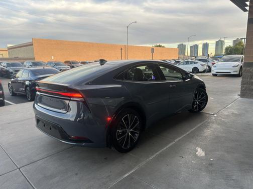 2024 Toyota Prius XLE