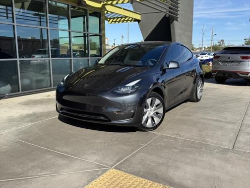 2024 Tesla Model Y Long Range Dual Motor All-Wheel Drive