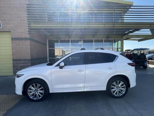 2022 Mazda CX-5 Signature