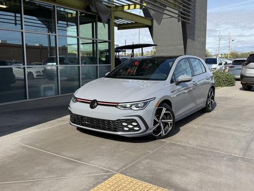 2024 Volkswagen Golf GTI 2.0T SE DSG