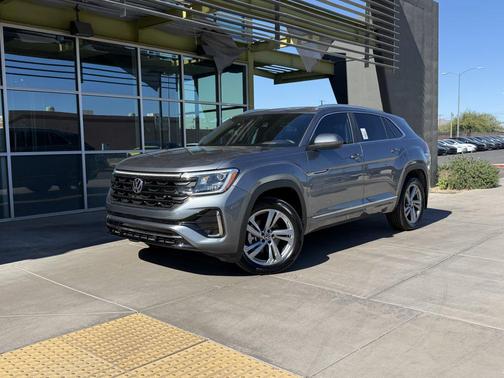 2024 Volkswagen Atlas Cross Sport 2.0T SEL