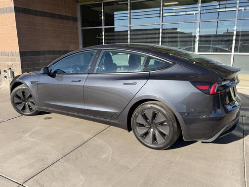 2024 Tesla Model 3 Long Range