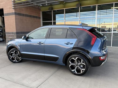 2024 Kia Niro Touring