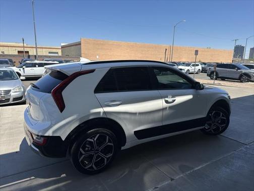 2023 Kia Niro Touring