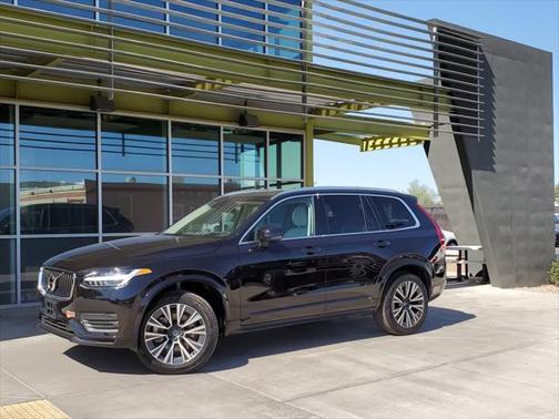 2020 Volvo XC90 Hybrid T8 Momentum 6 Passenger