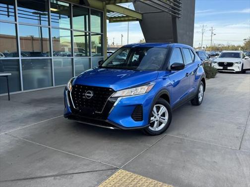 2023 Nissan Kicks S
