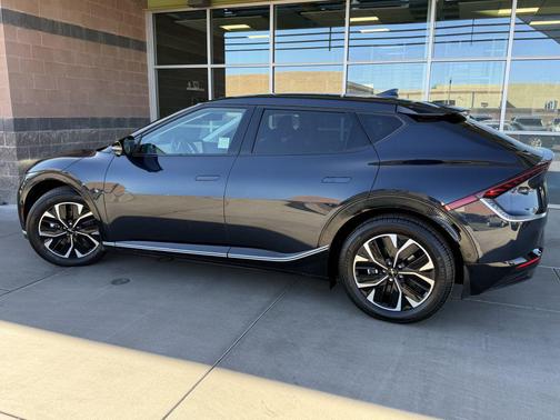 2024 Kia EV6 Wind