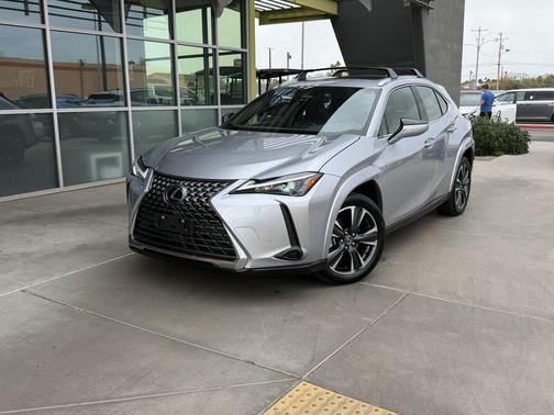 2025 Lexus UX 300h Base