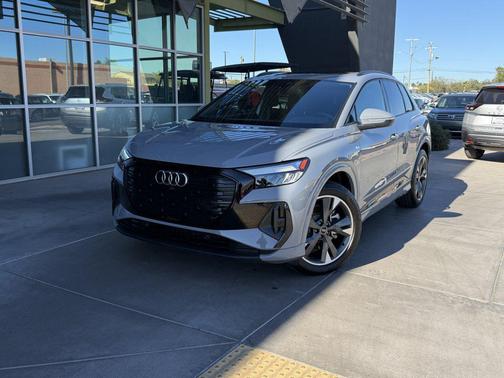 2024 Audi Q4 e-tron Premium 55 quattro