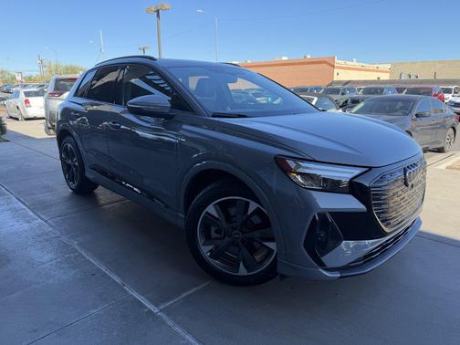 2024 Audi Q4 e-tron Premium 55 quattro