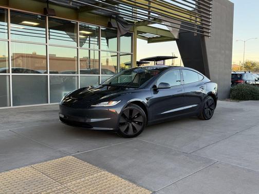 2025 Tesla Model 3 Standard Range