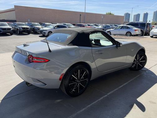 2024 Mazda MX-5 Miata Grand Touring